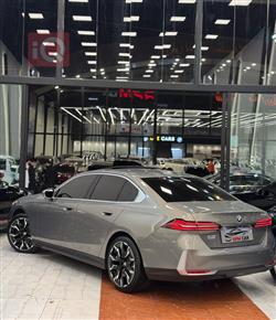 بي ام دبليو الفئة 5